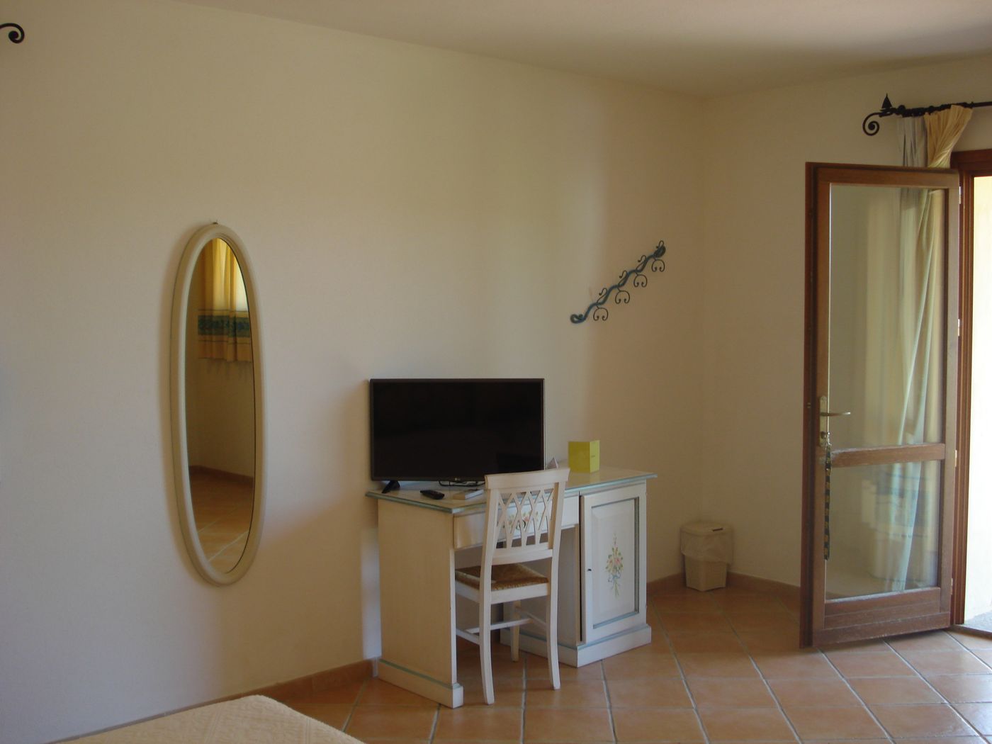 Hotel-Relais-Valkarana-Room-46