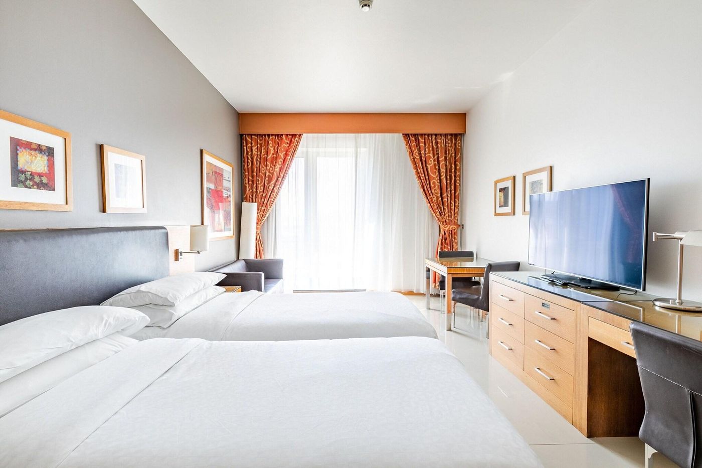 Four-Points-by-Sheraton-Downtown-Dubai-Room-16