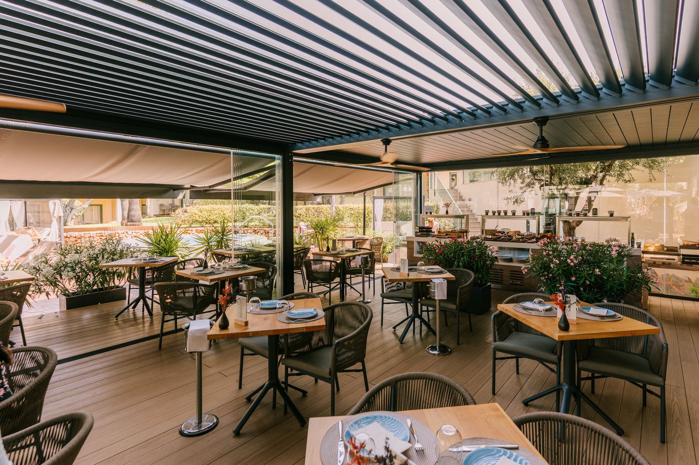 Valentin-Star---Adults-Only-Bar-26