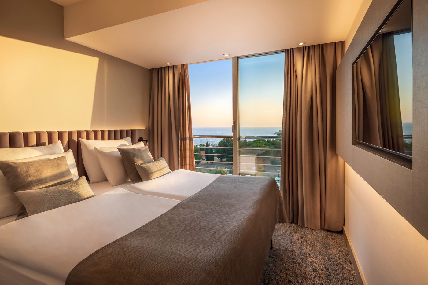 Aminess-Maestral-hotel-Room-33