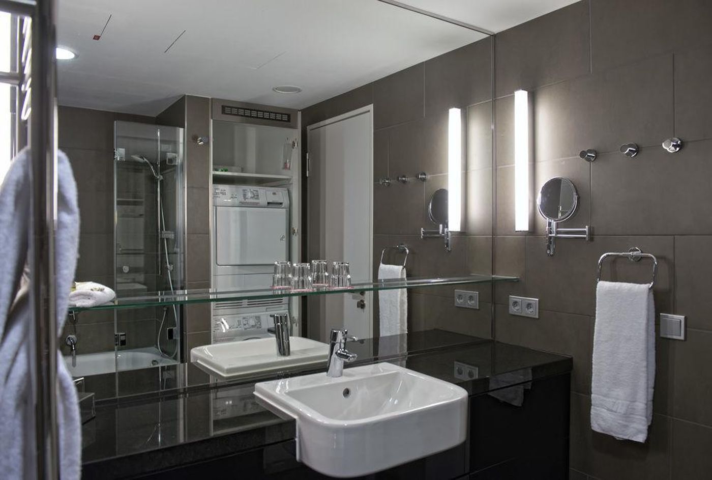 Adina-Apartment-Hackescher-Markt-Room-47