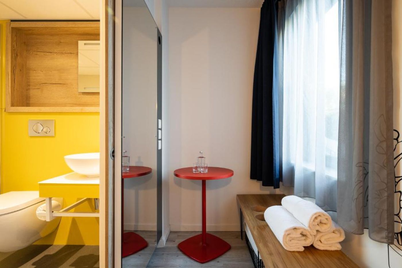 B-B-Hotel-Brussels-Centre-Louise-Room-34