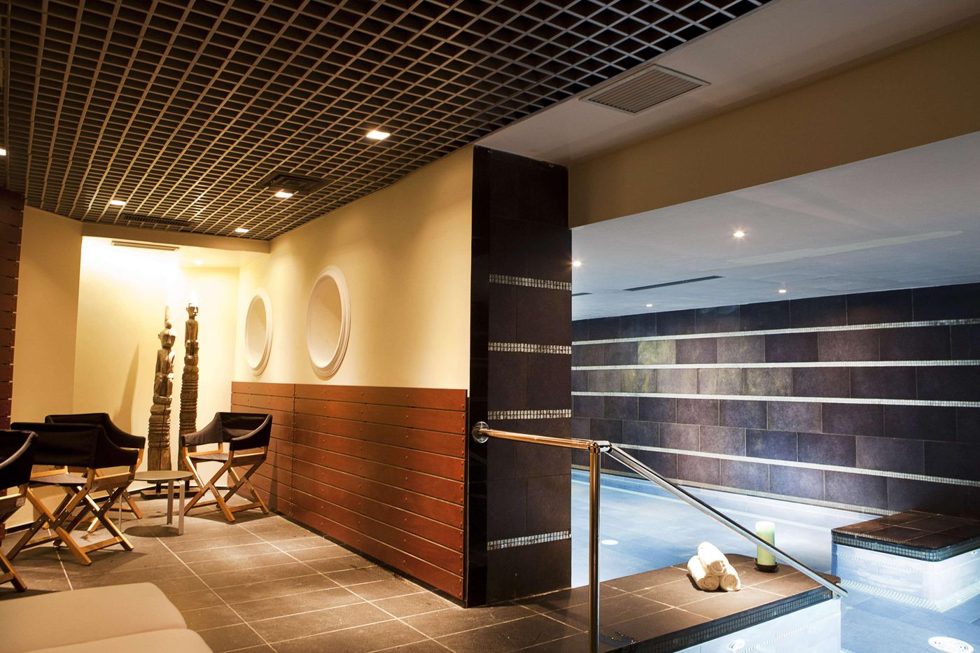 Grand-Hotel-Palace-Lobby-79