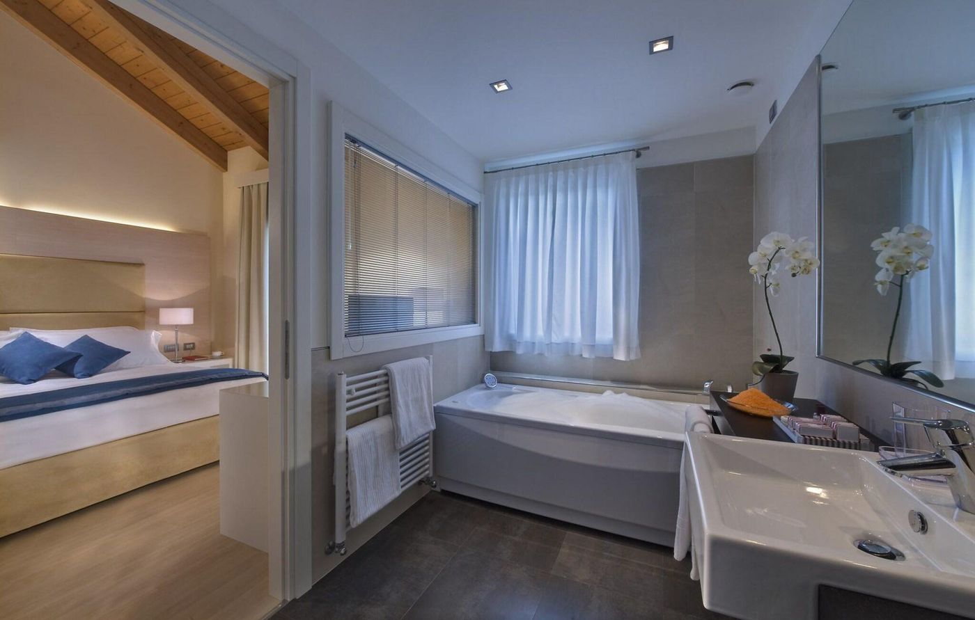 Park-Hotel-Annia-Room-18