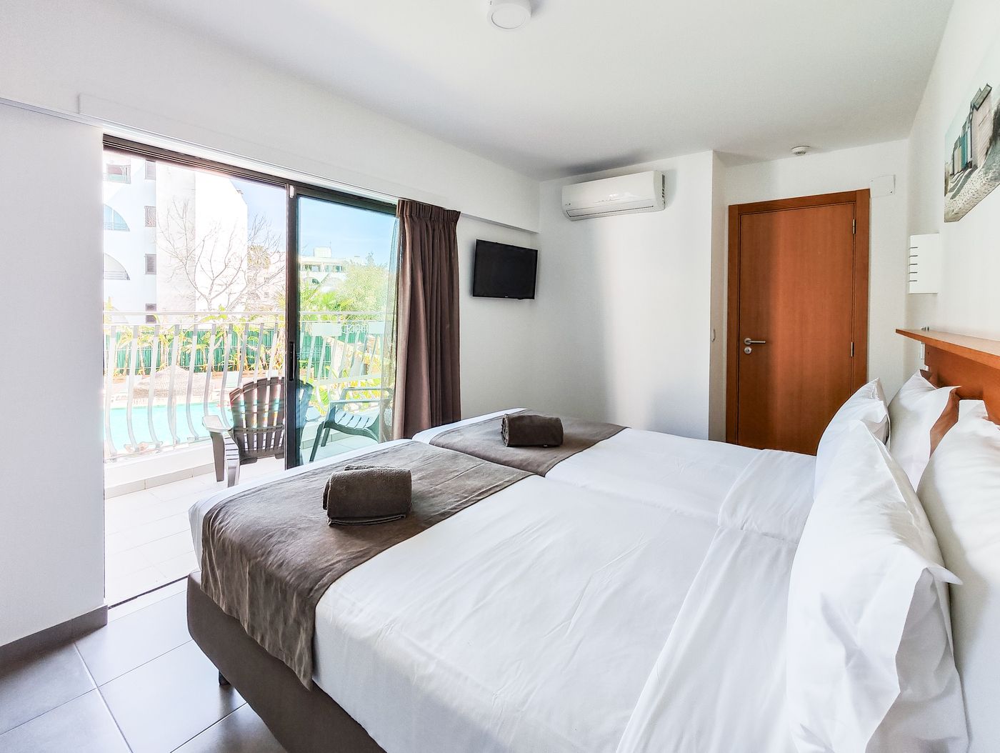 Bayside-Salgados-Room-10