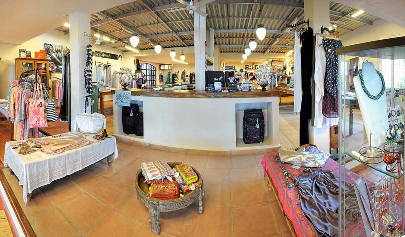 Hotel-100--Fun-Sports-and-Entertainment-53