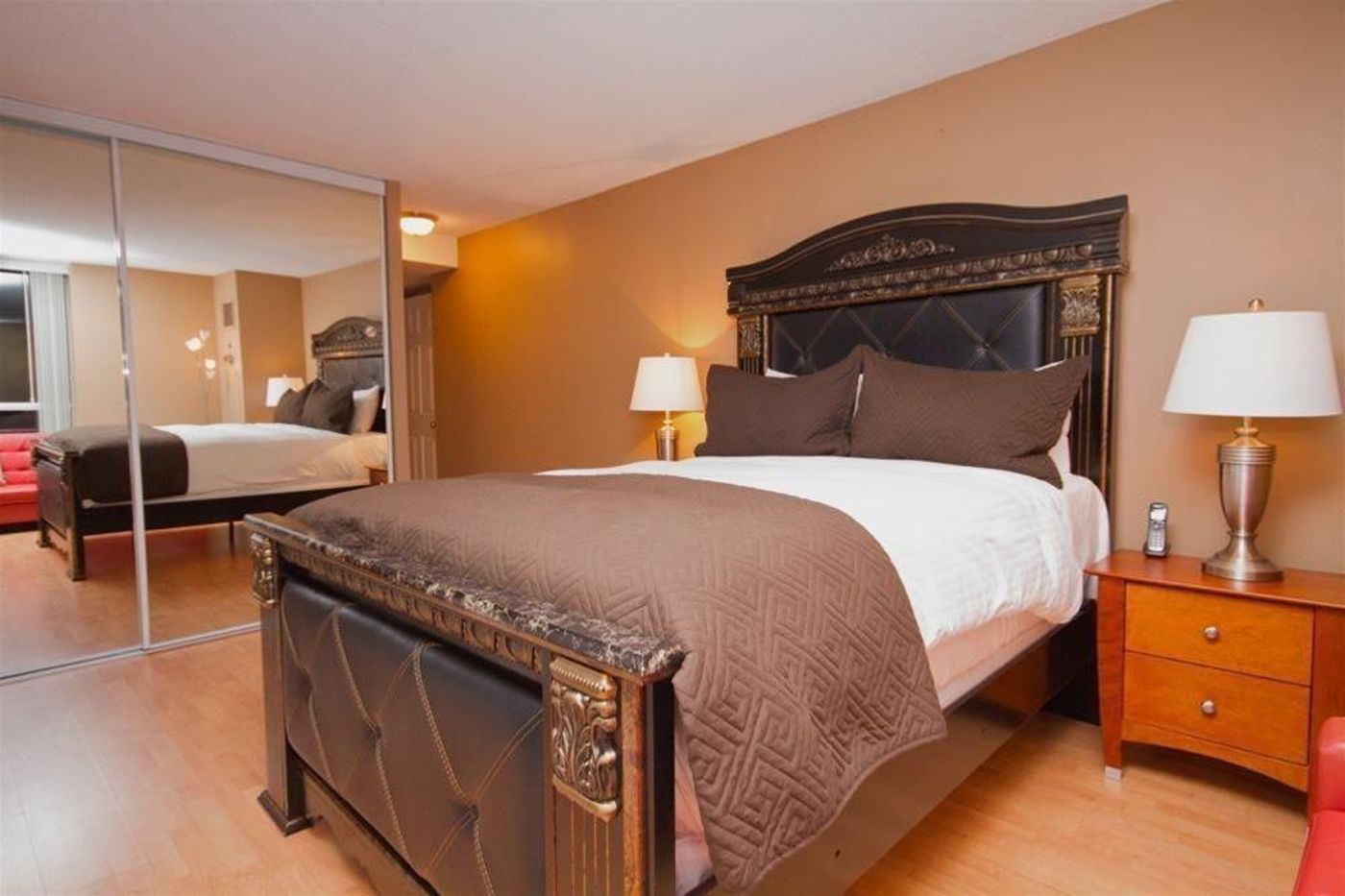 Canada Suites on Bay-Canada-TORONTO -Room-8