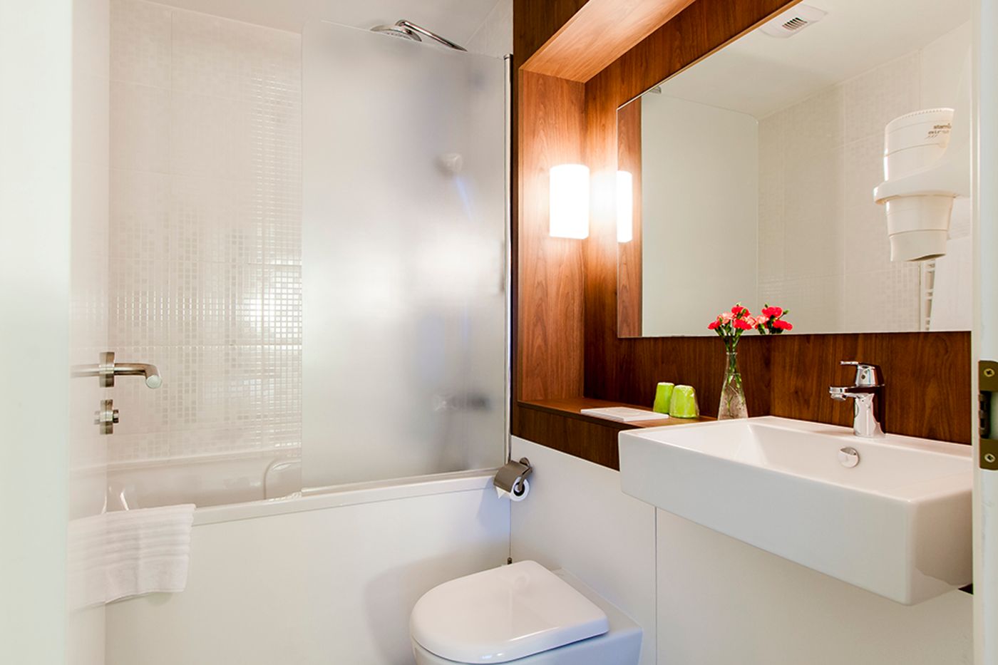 ibis Styles Vilnius-Lithuania-Vilnius-Room-5