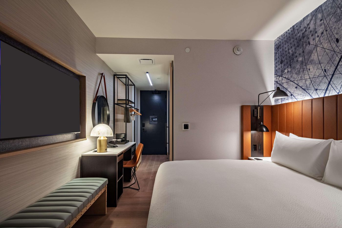 Tempo-by-Hilton-New-York-Times-Square-Room-43