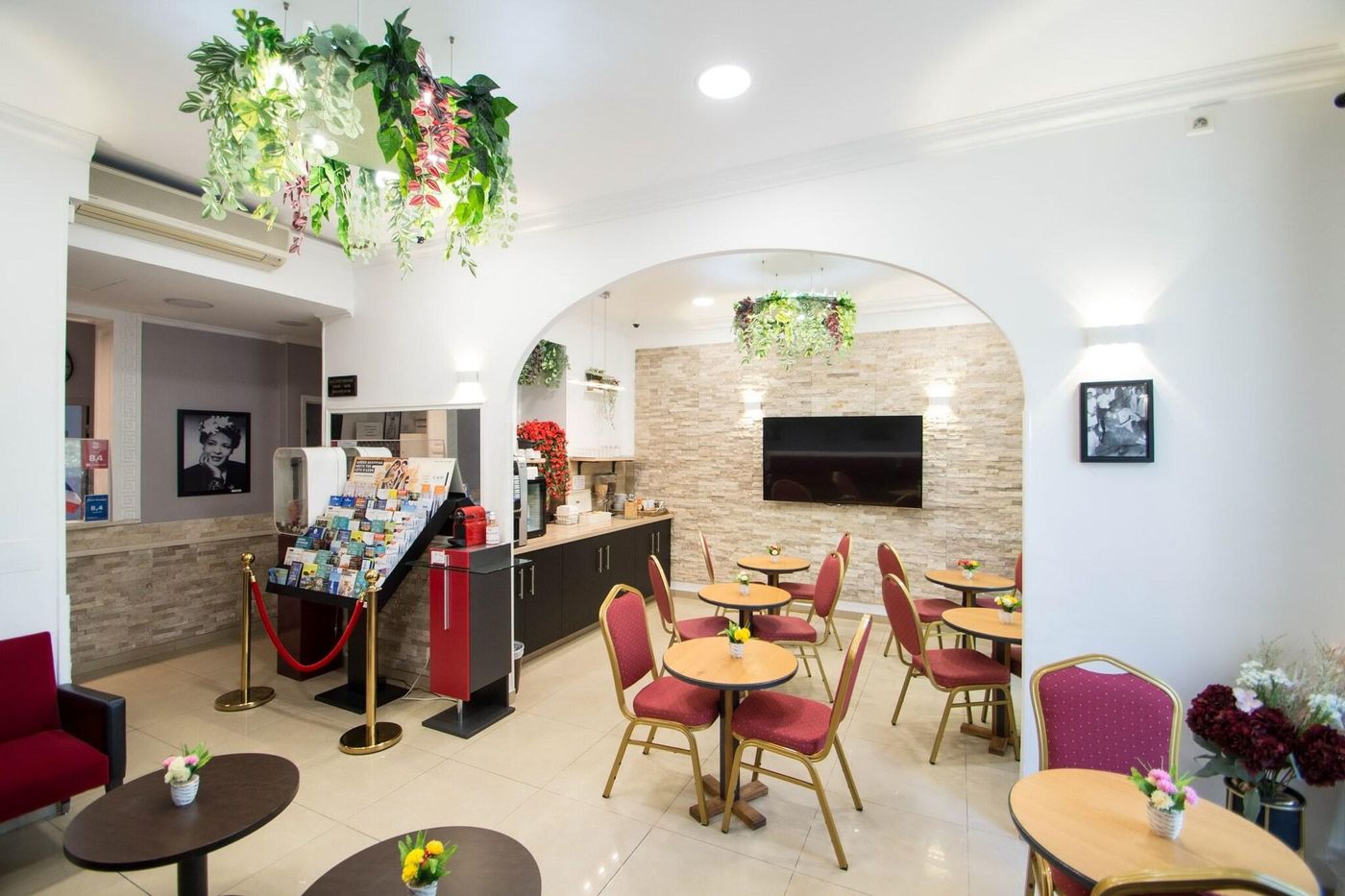 Parisien-Restaurant-32