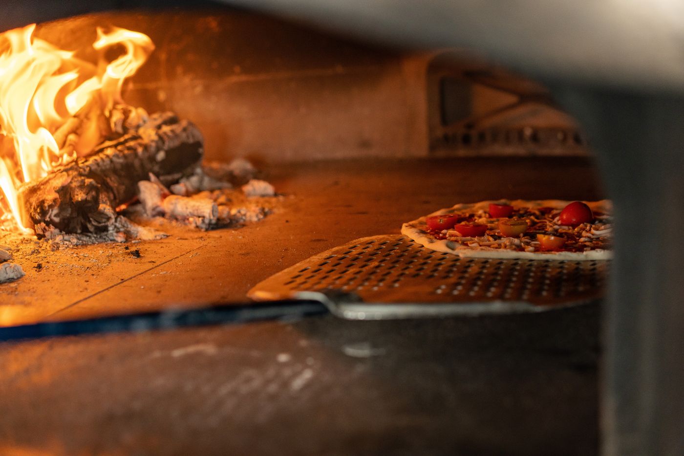 Golden-Coast-Restaurant-48