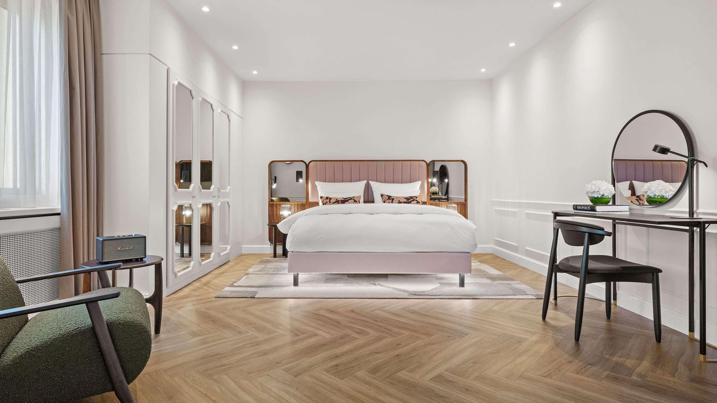 Hotel-Bristol-Berlin-Room-8