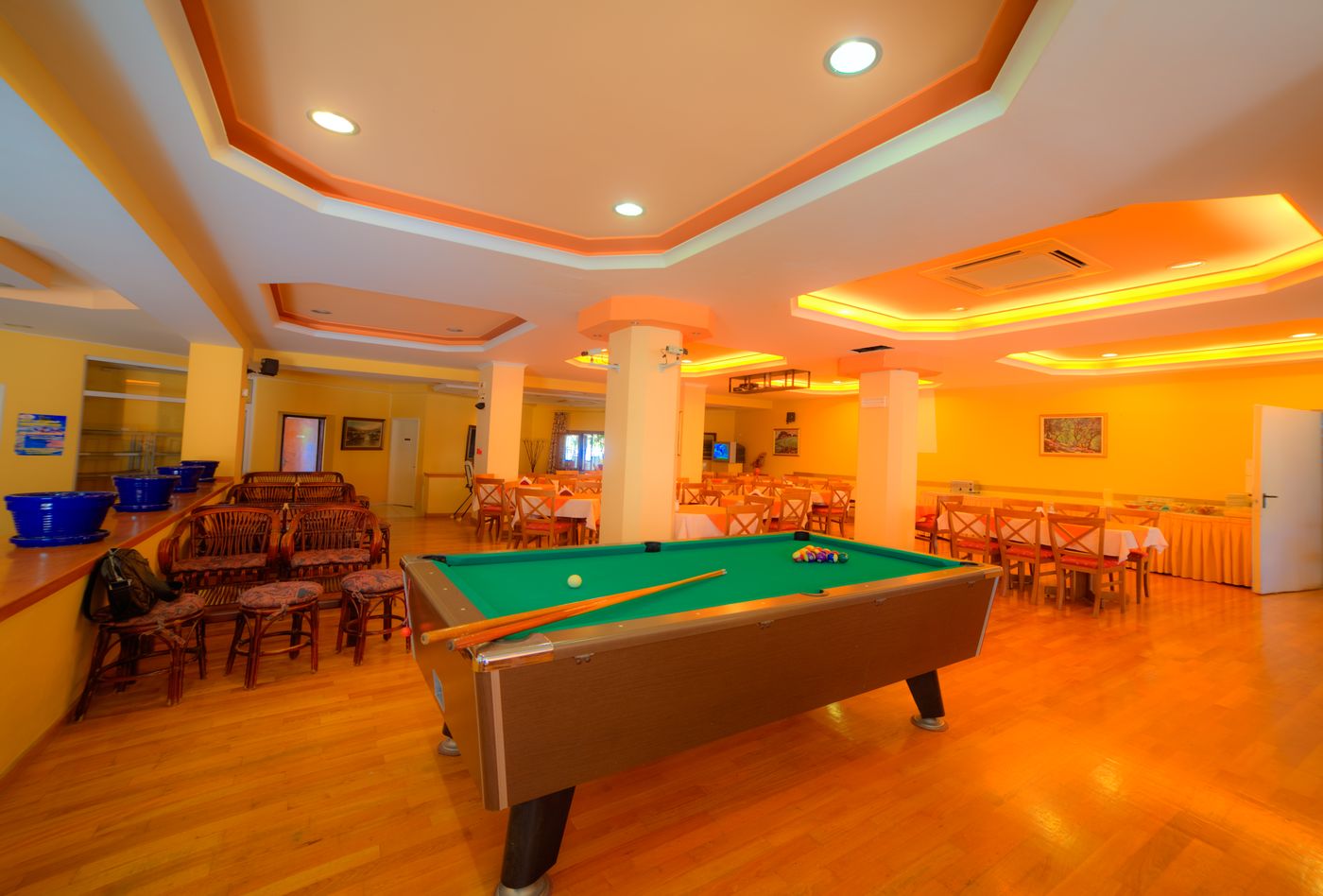 Louvre-Sports-and-Entertainment-18