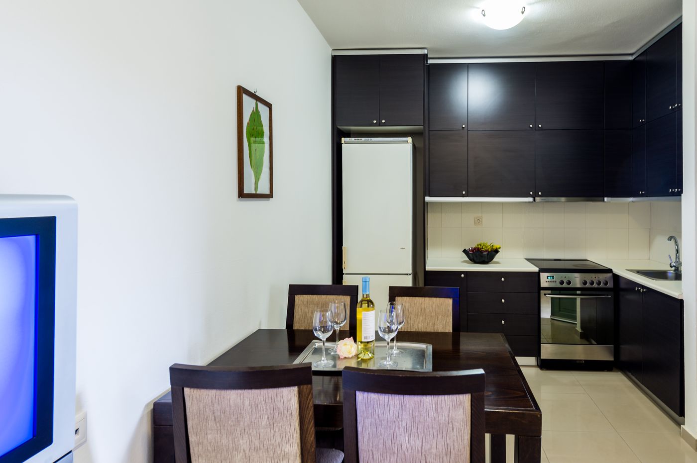 Angela Studios & Apartments