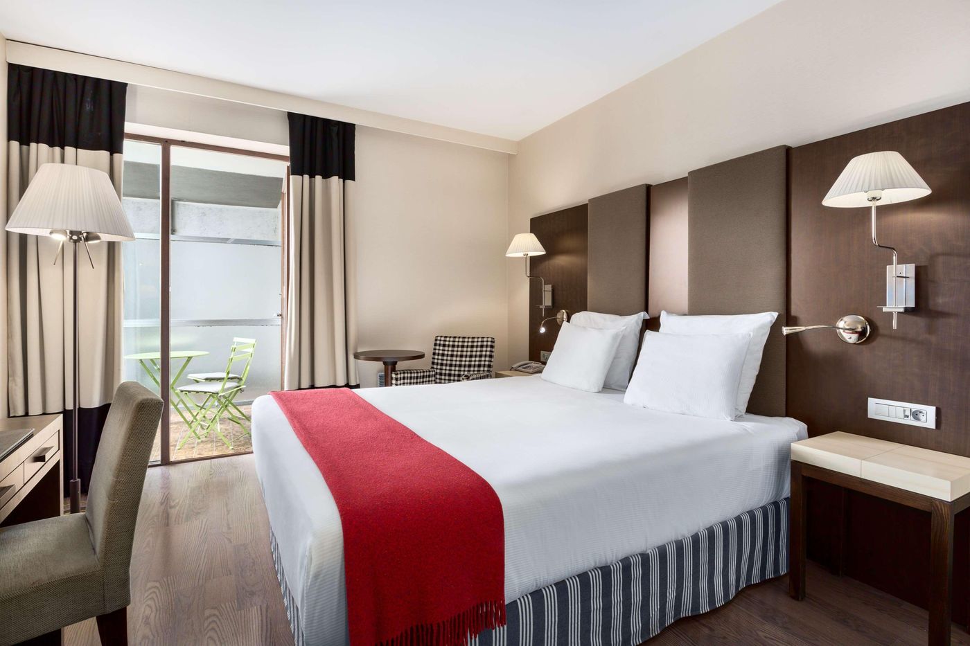 NH-Brussels-Grand-Place-Arenberg-Room-14