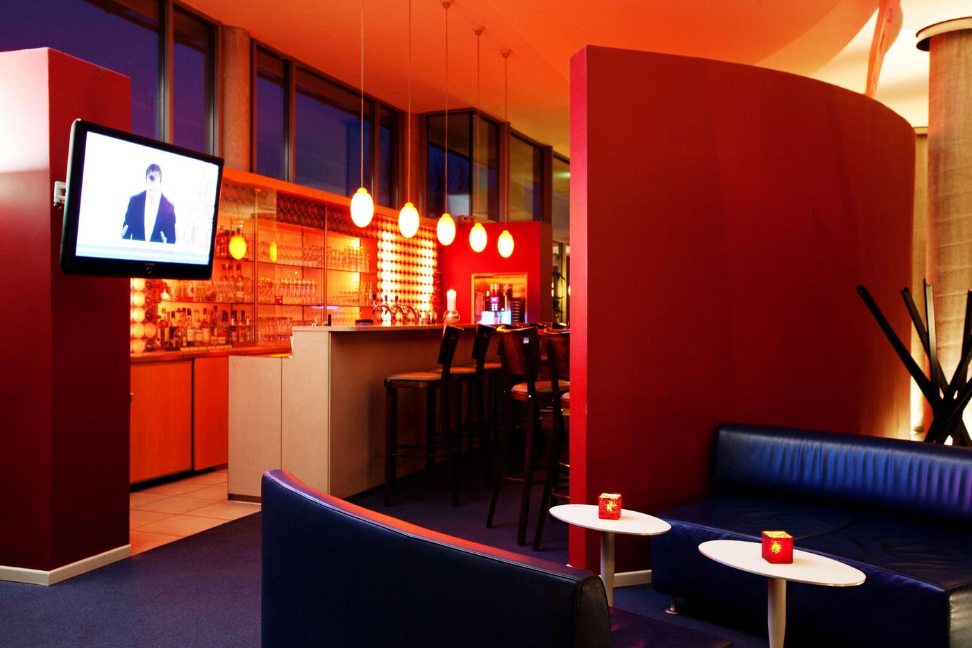 Vienna-House-By-Wyndham-Havelufer-Potsdam-Bar-11