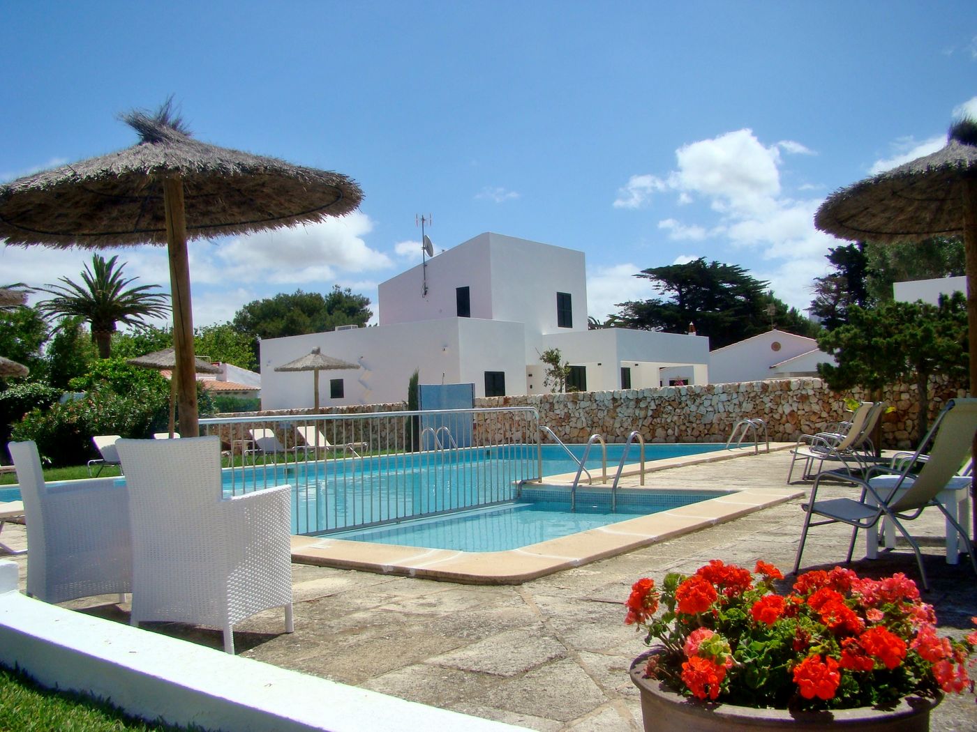 Nure-Mar-y-Mar-Pool-13