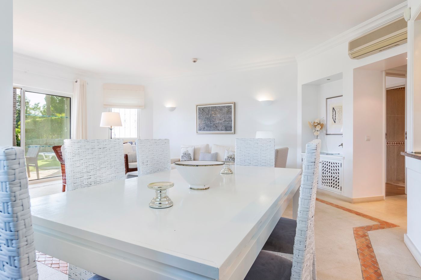 Encosta-do-Lago-Resort-Room-38