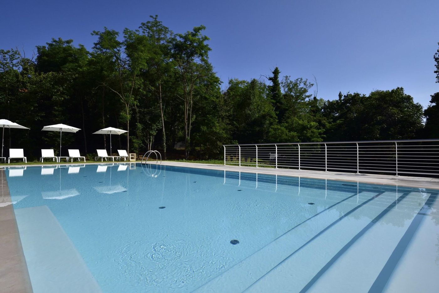 Four-Points-by-Sheraton-Siena-Pool-54