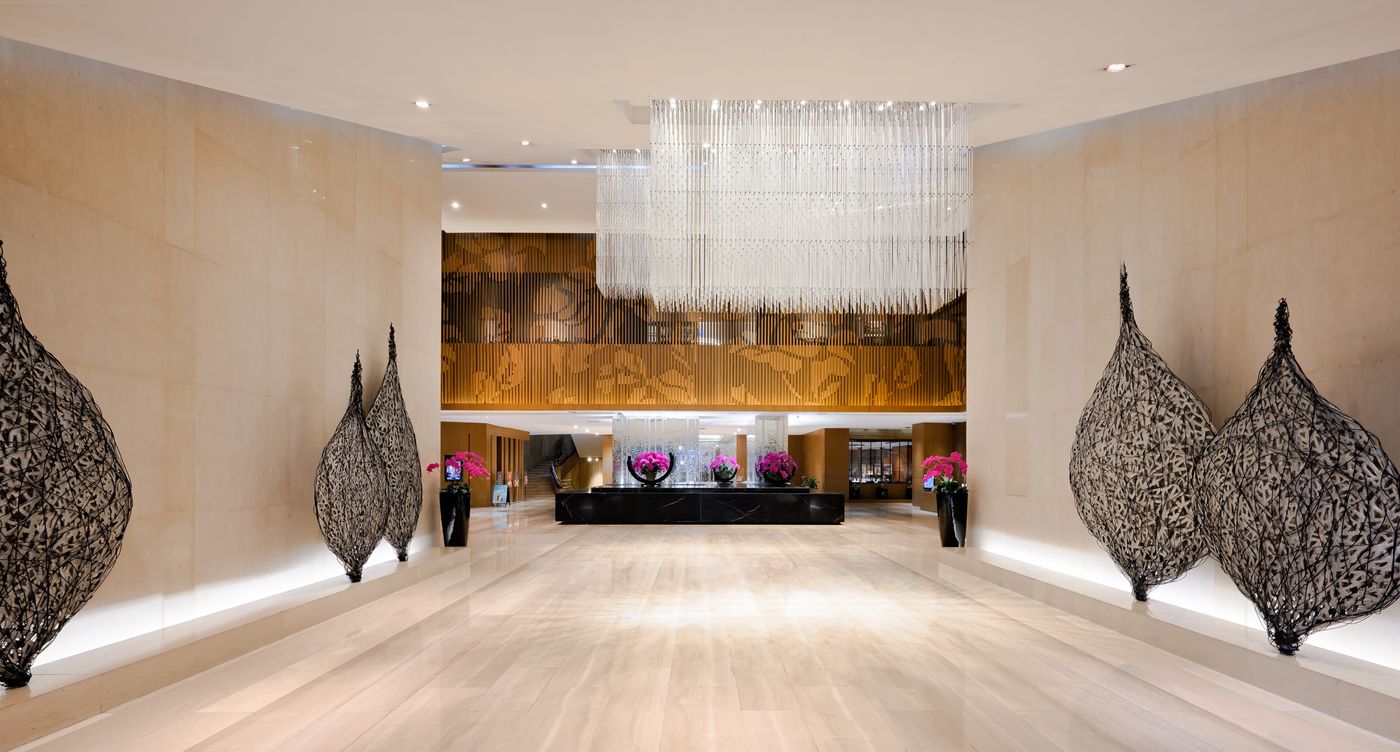 Centara-Grand-at-Central-Plaza-Ladprao-Bangkok-Lobby-20