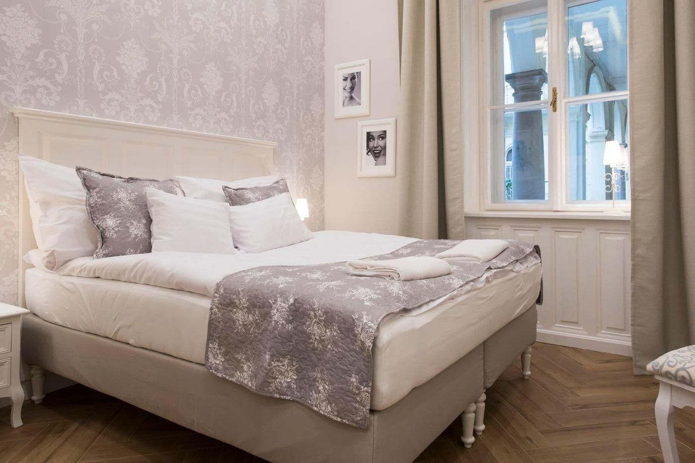 Serenity-Boutique-Budapest-Room-8
