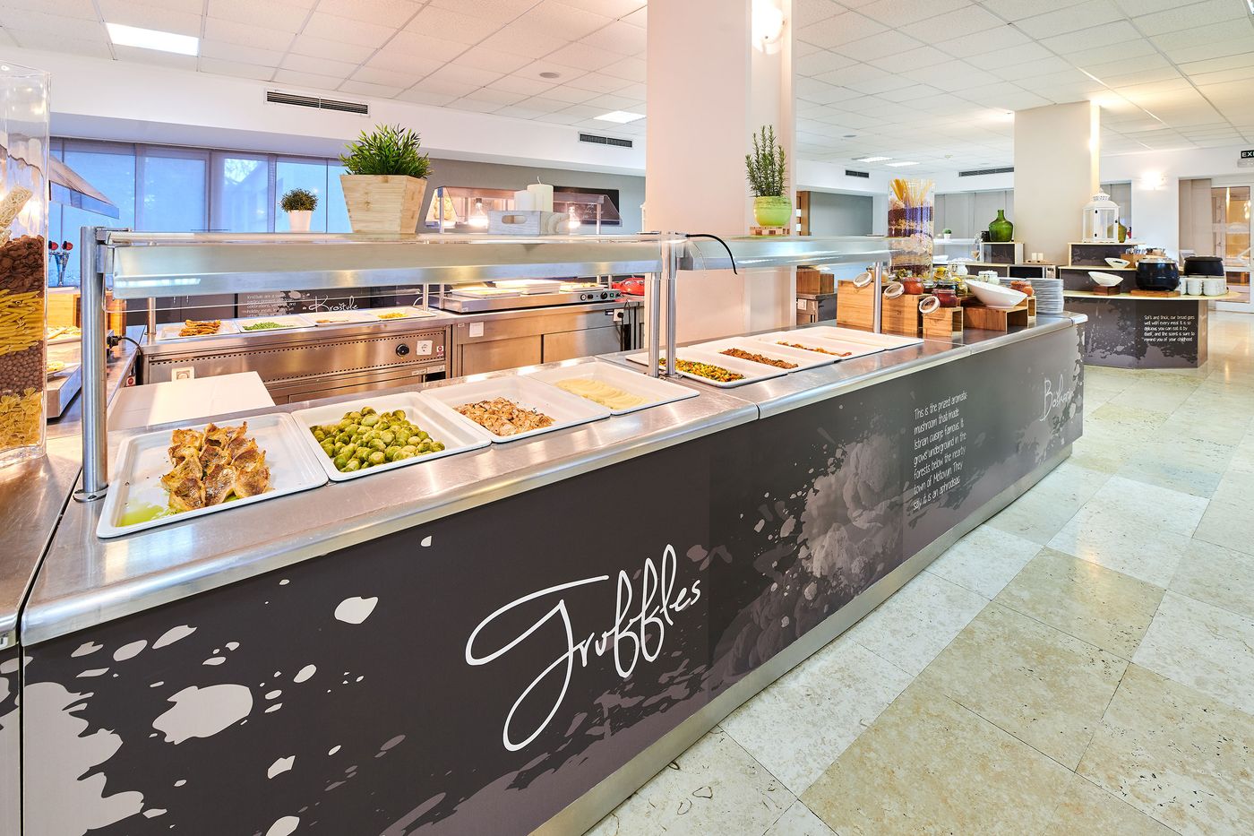 Hotel-Laguna-Restaurant-32