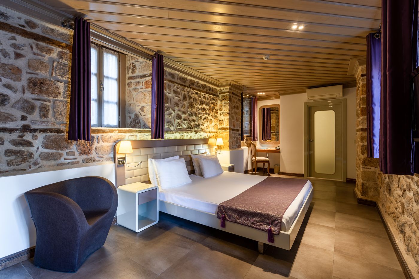 Puding-Hotel-Room-43