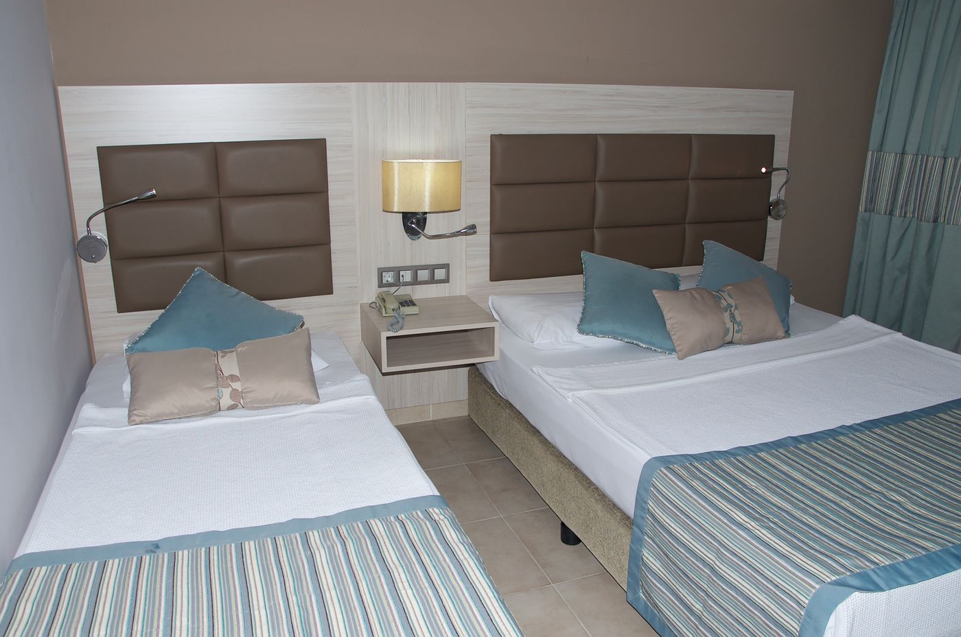 Palmeras Beach Hotel