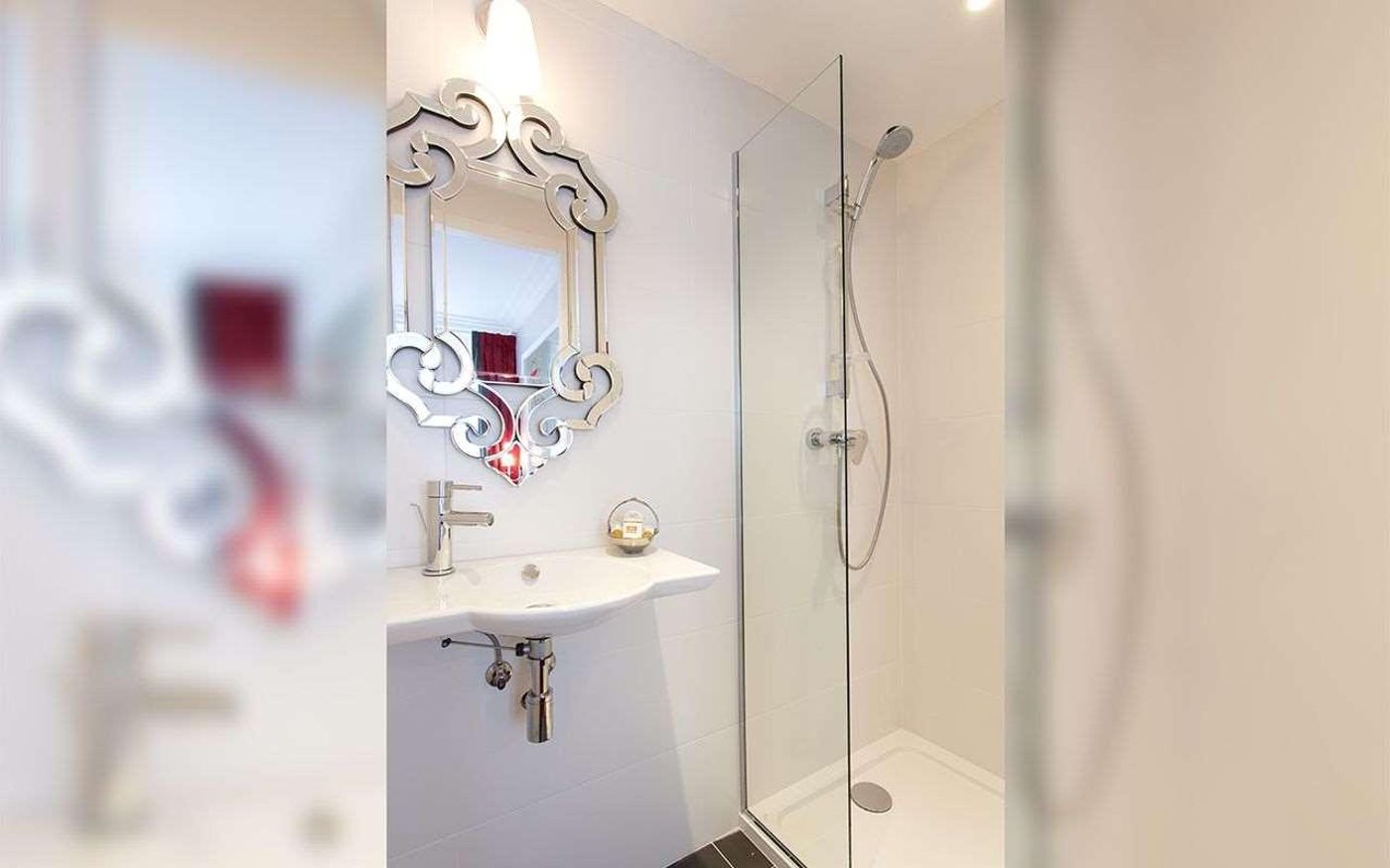 Hotel-Sleeping-Belle-Room-46