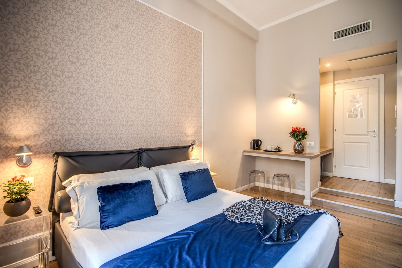 Hotel-55-Fiftyfive-Room-16