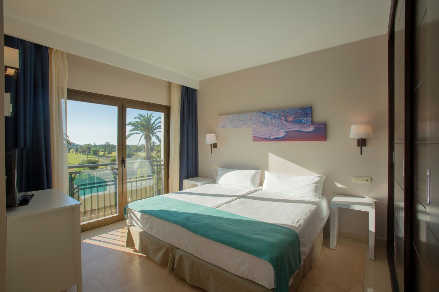 Playa Granada Club Resort