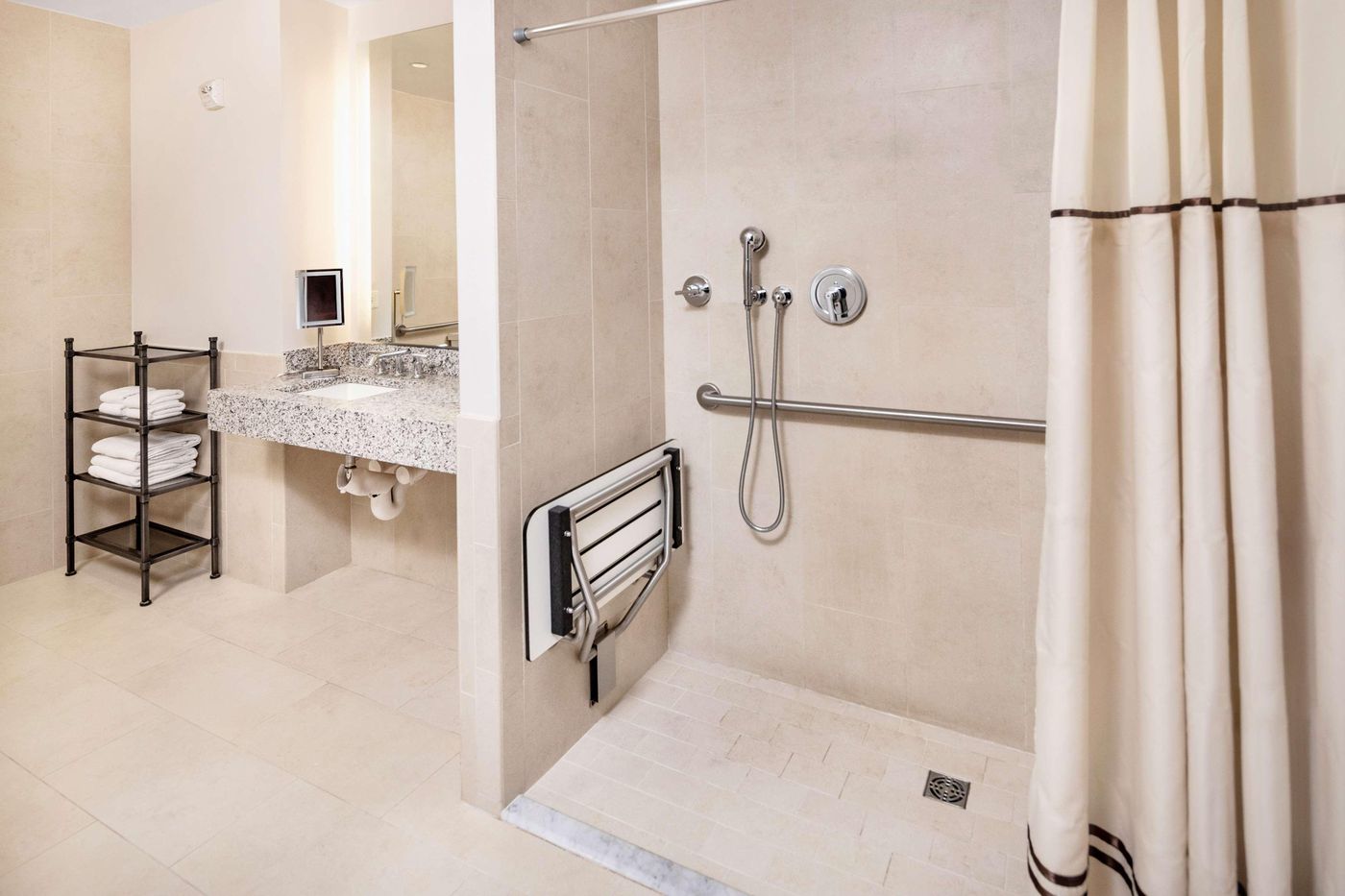 Hilton-Club-West-57th-Street-New-York-Room-34