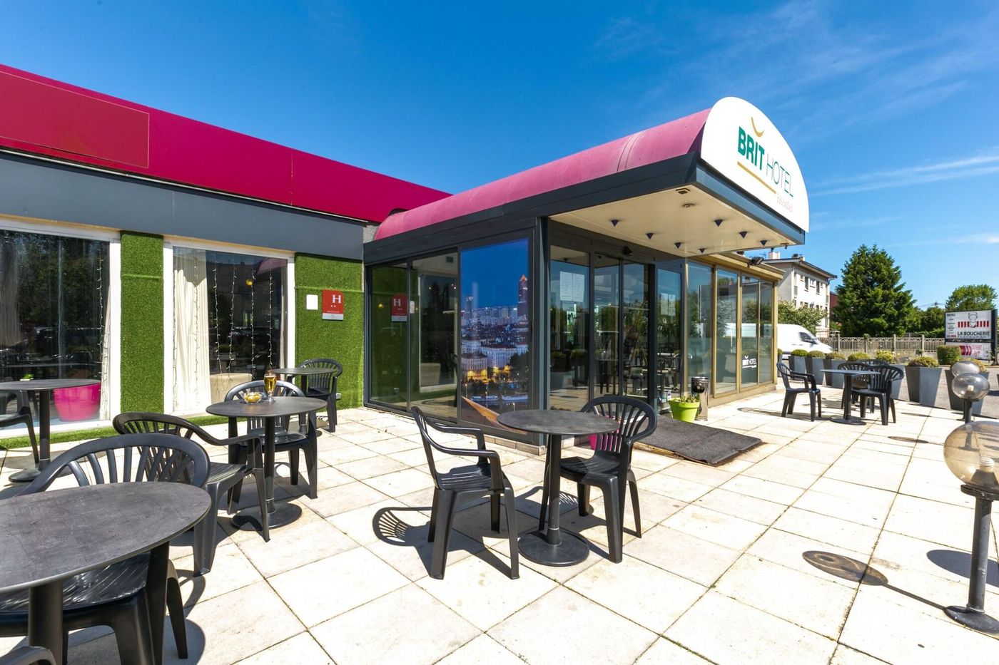 Brit Hotel Lyon Eurexpo - France - BRON - Terrace - 4