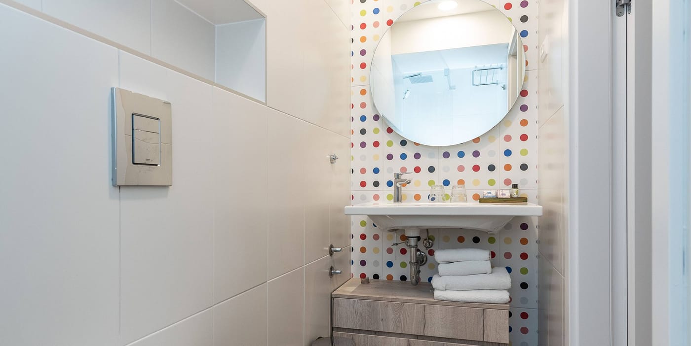 Bluesun-Holiday-Village-Alan-Room-16