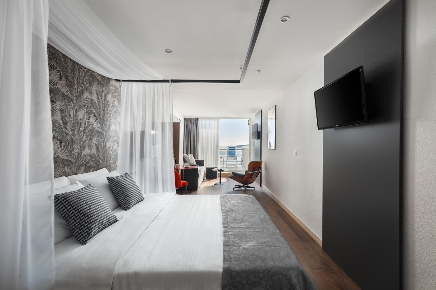 Hotel-Mimosa-Lido-Palace-Room-17