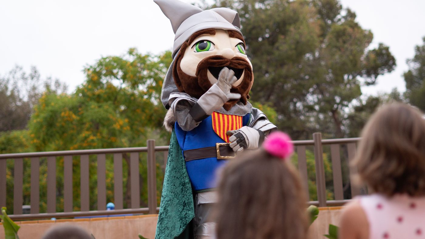 Jaime-I-Sports-and-Entertainment-61