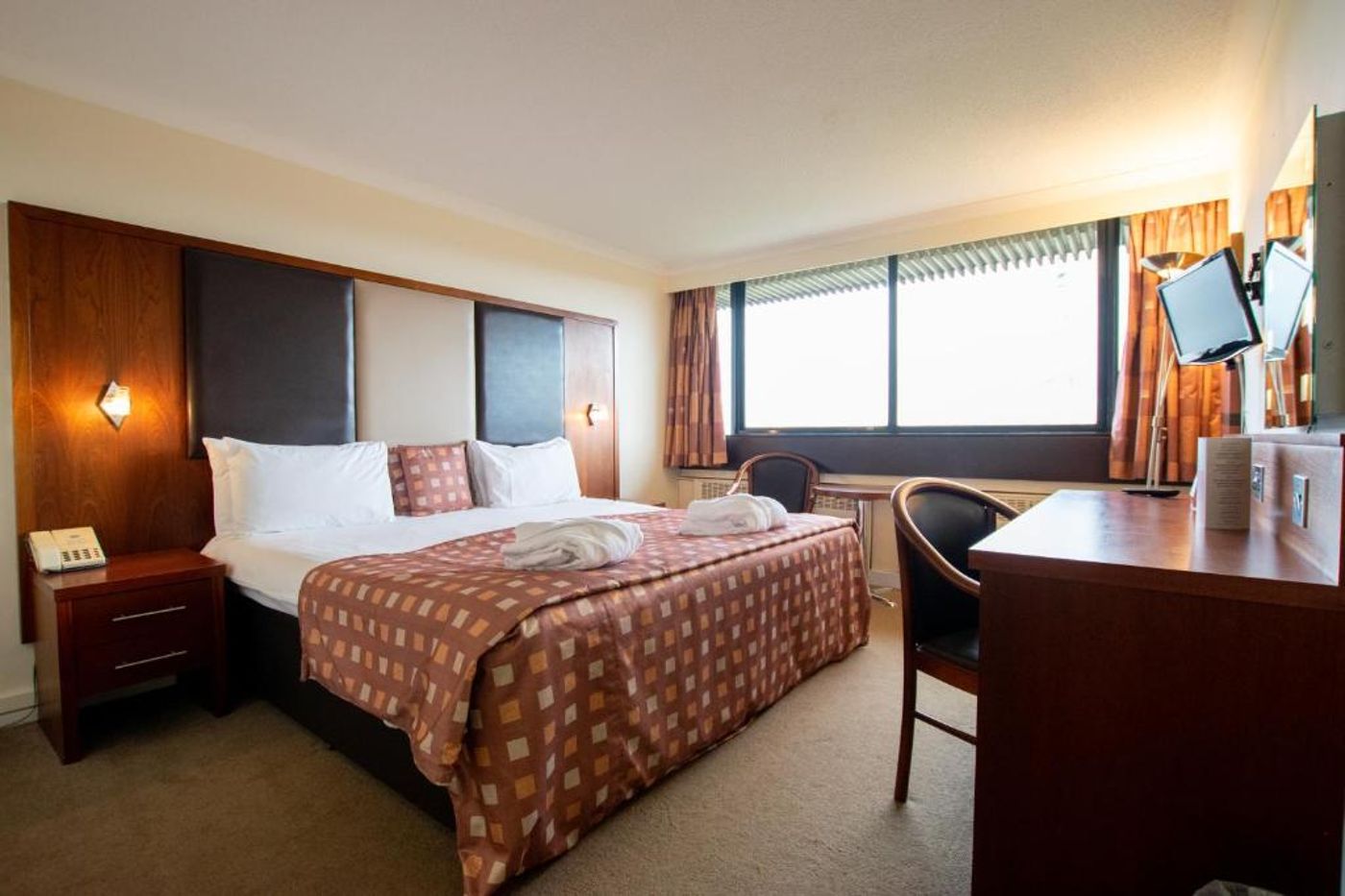 Glasgow River Hotel-United Kingdom-ERSKINE-Room-5