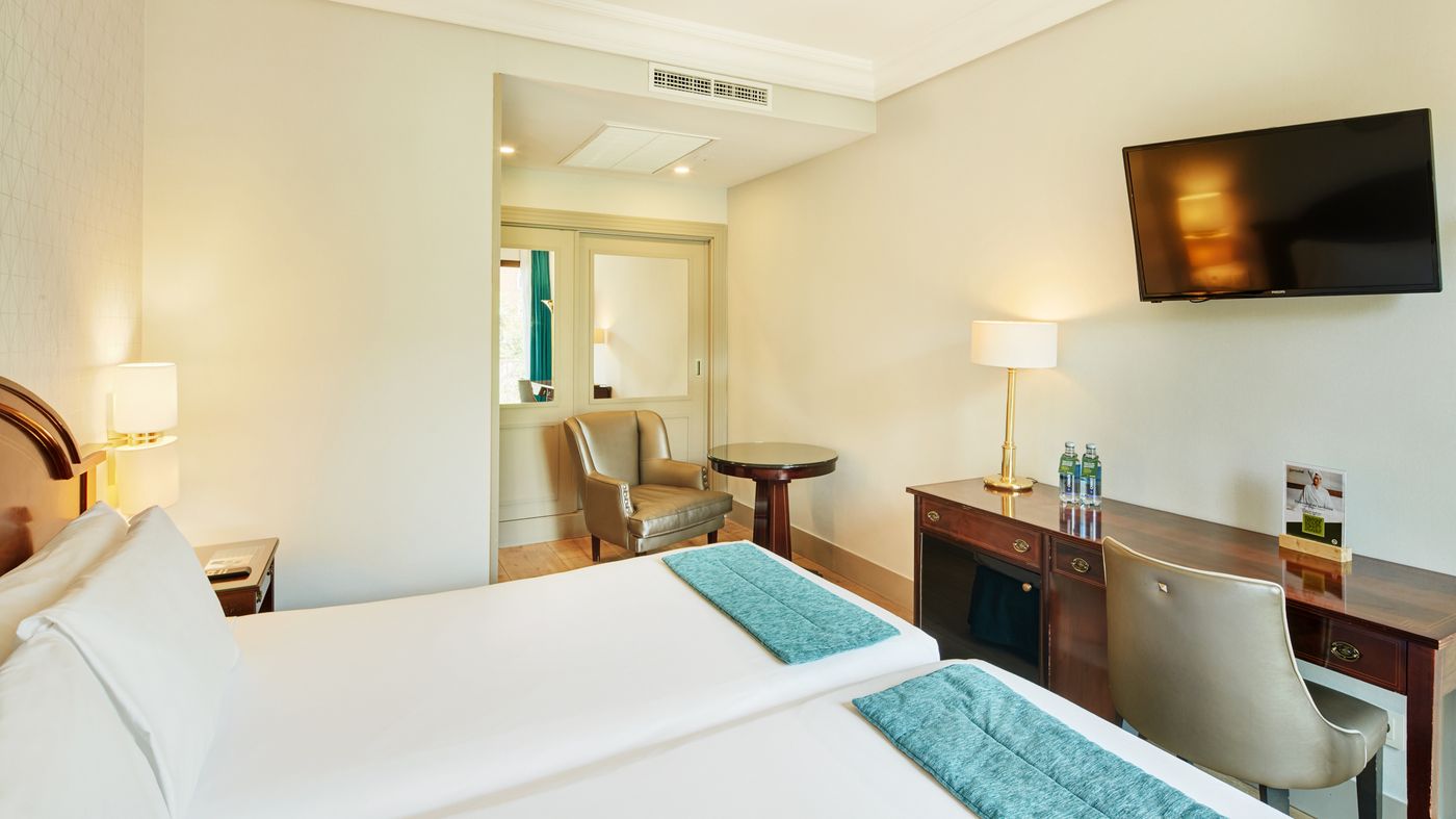 Sercotel-Gran-Hotel-Conde-Duque-Room-34