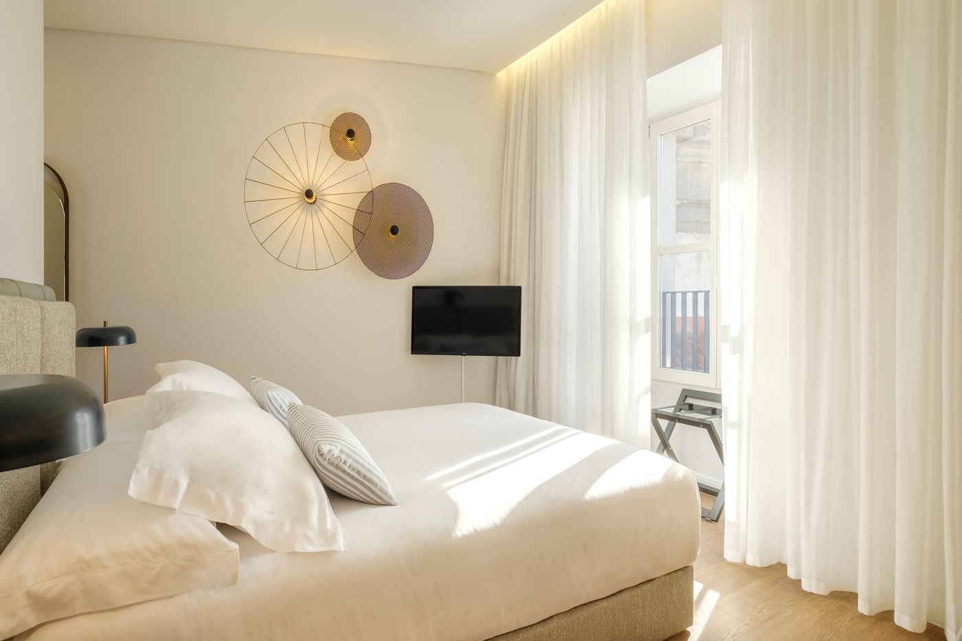 Mourasuites-Hotel-Room-26