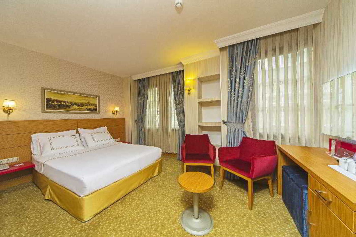 Almina-Hotel-Istanbul-Room-24