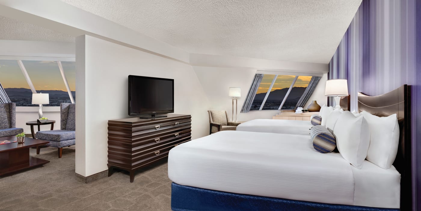 Luxor-Hotel-and-Casino-Room-26