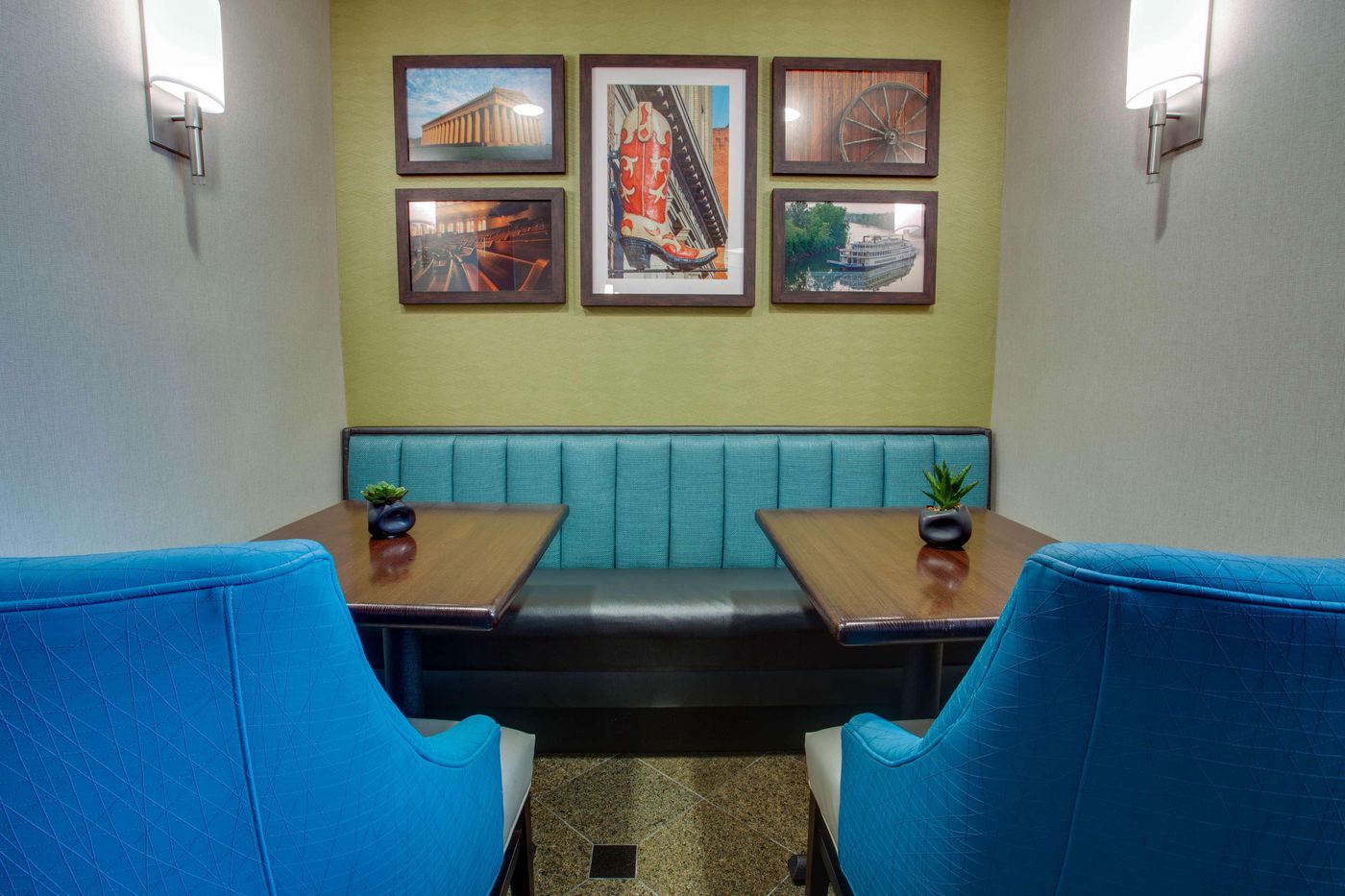 Drury Inn & Suites Airport Nashville-United States-NASHVILLE-Lobby-5