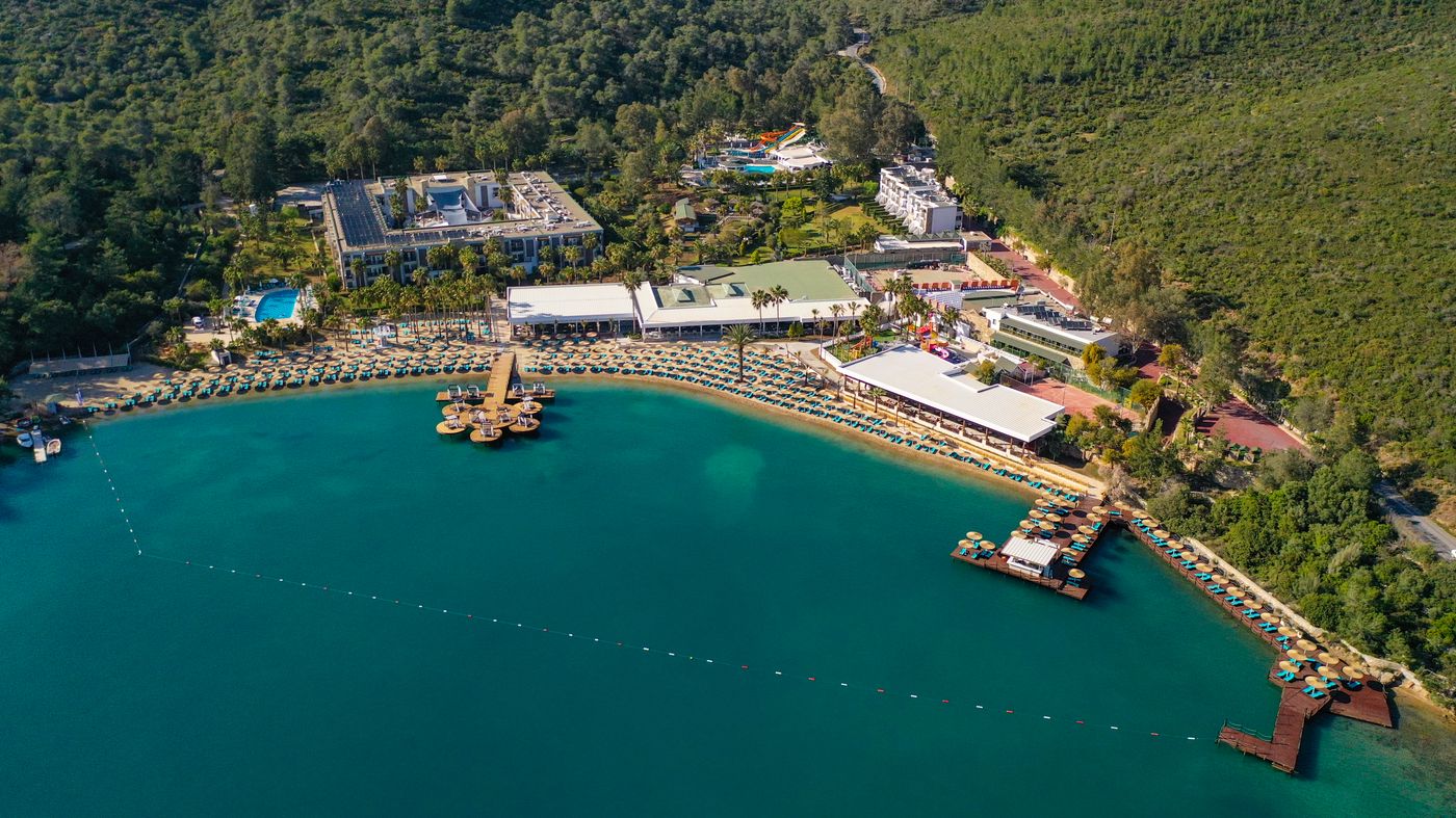 Green-Bay-Resort---Spa-General-view-54