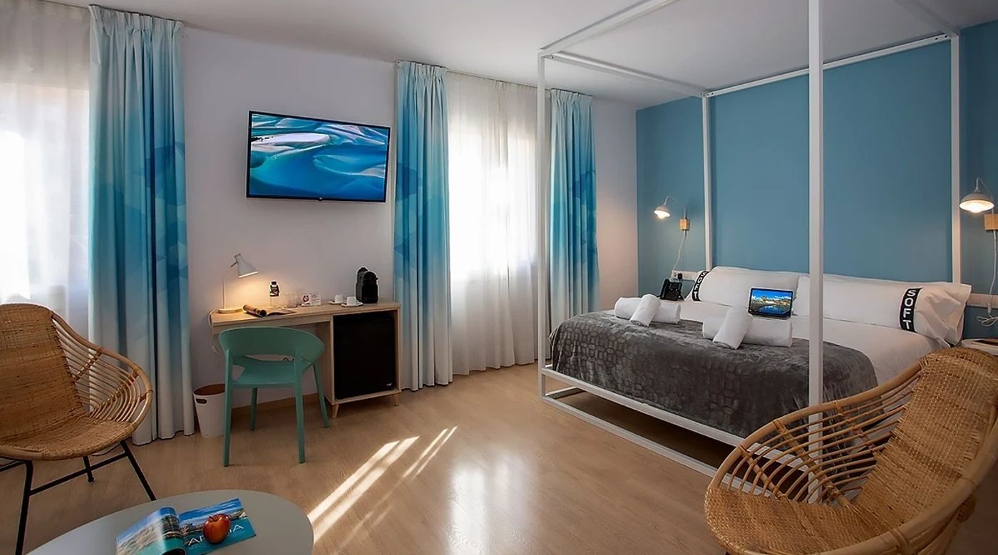 Medium Prisma -amend name as per ticket