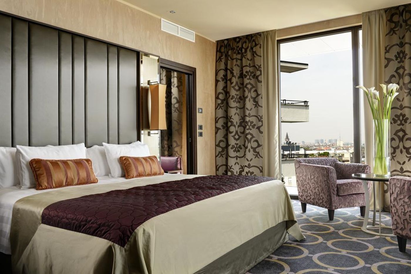 Uptown-Palace-Room-2