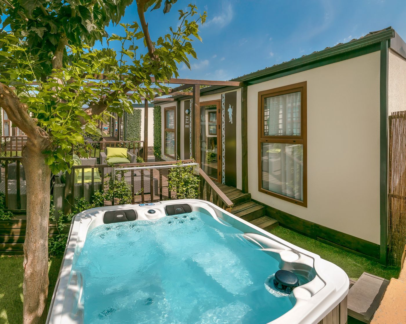 Magic-Robin-Hood-Room-13