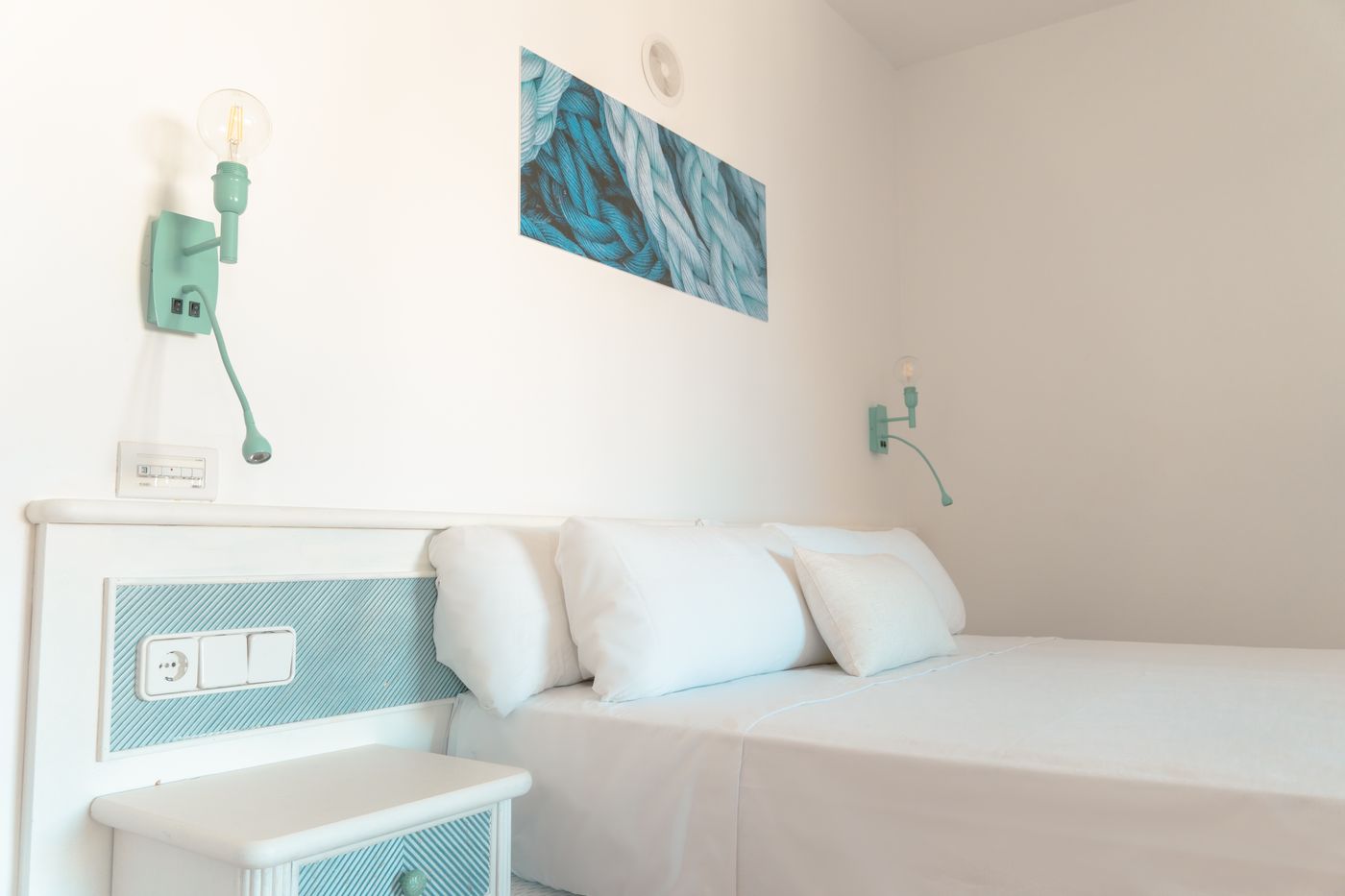 Rosamar-Aparthotel-All-Inclusive-Room-32