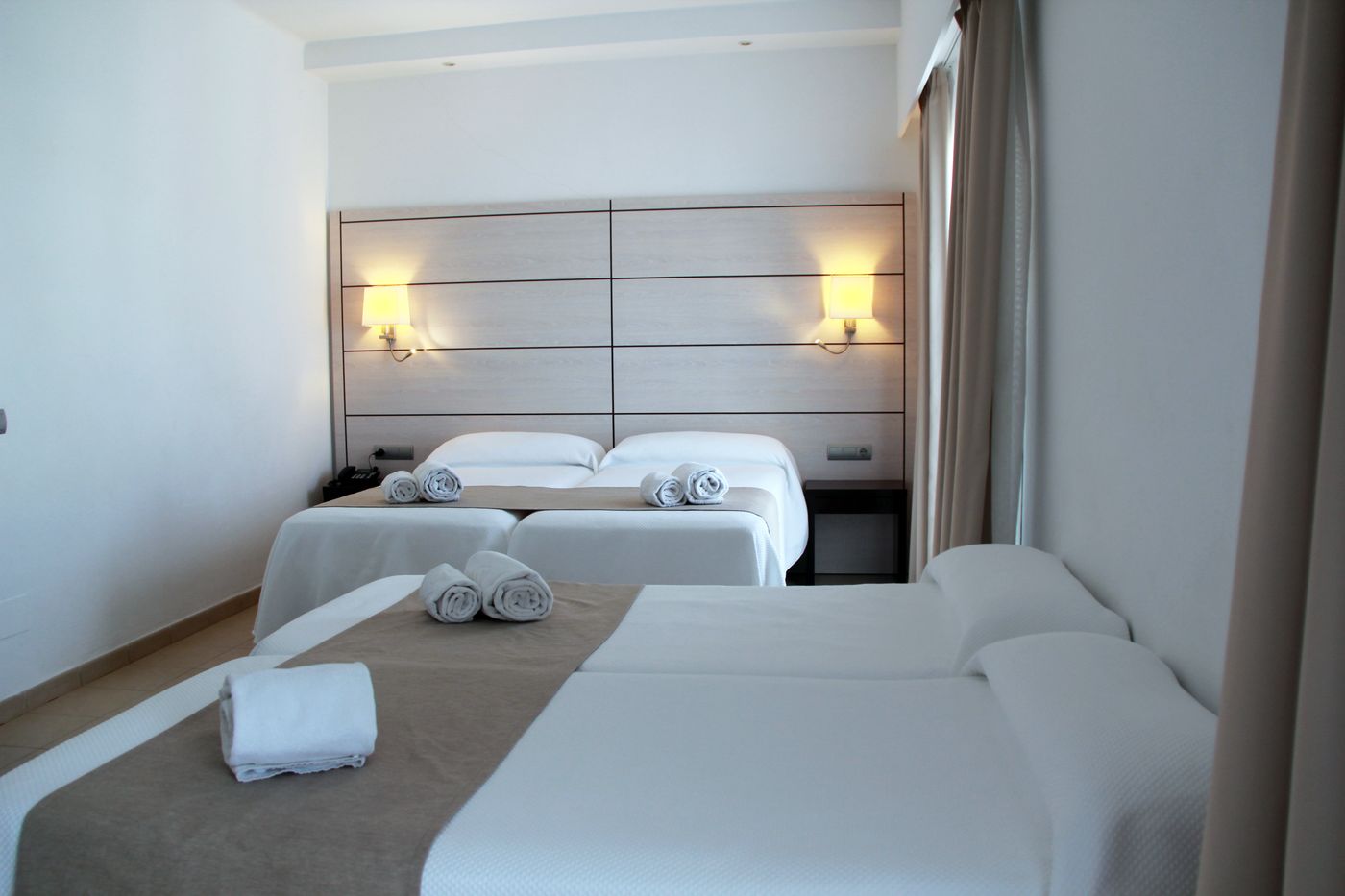 Puchet-Hotel-Room-45