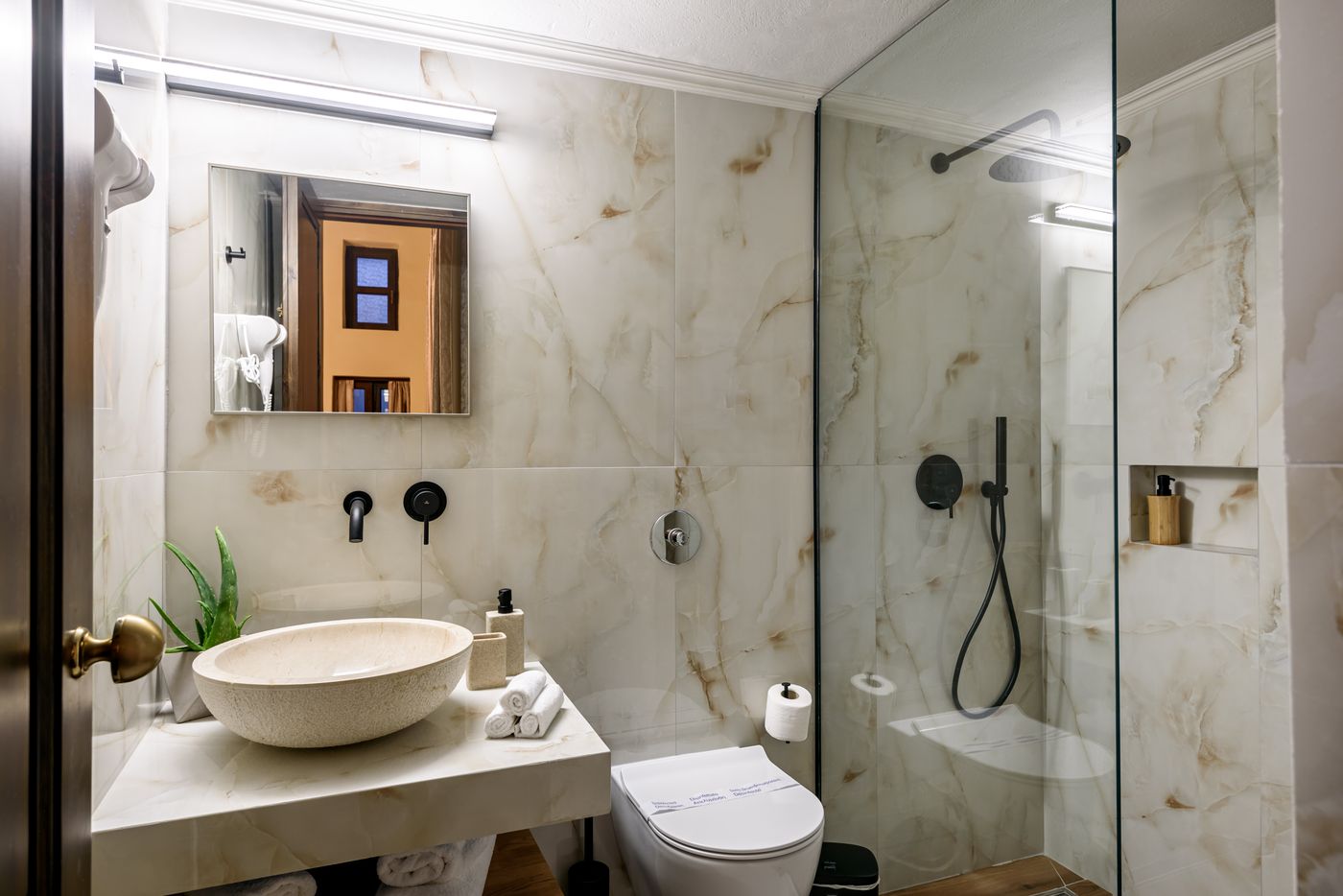 Porto-Del-Colombo-Room-33