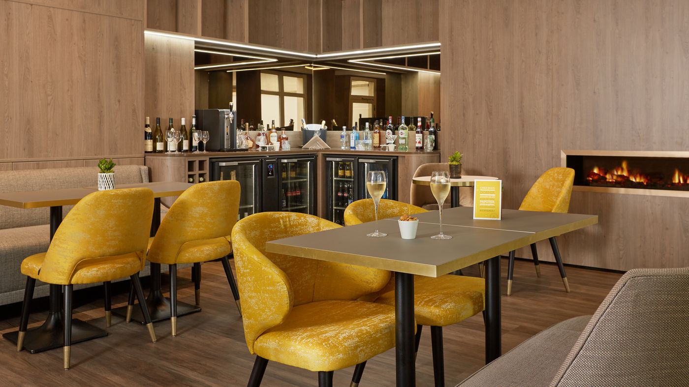 Auteuil-Tour-Eiffel-Bar-9